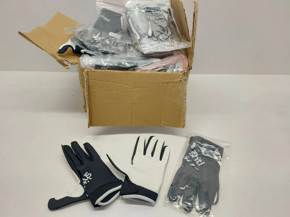 Online Auction Of Various Sized Gloves & More! - Image 1
