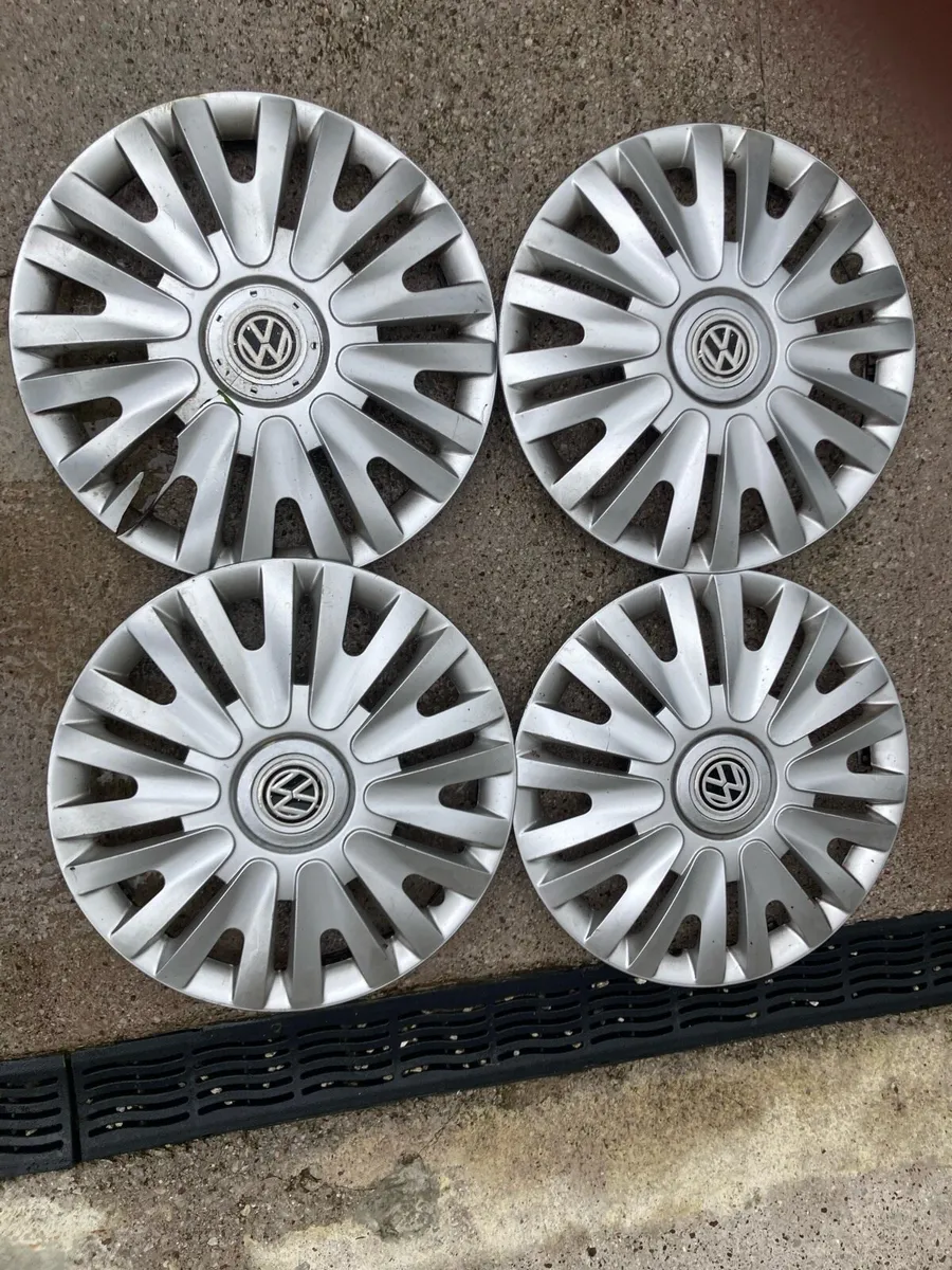 Hubcaps 4 sets - Image 3