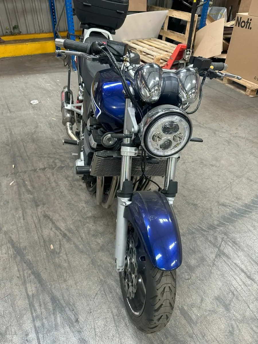 Suzuki GSX 1400 - Image 1