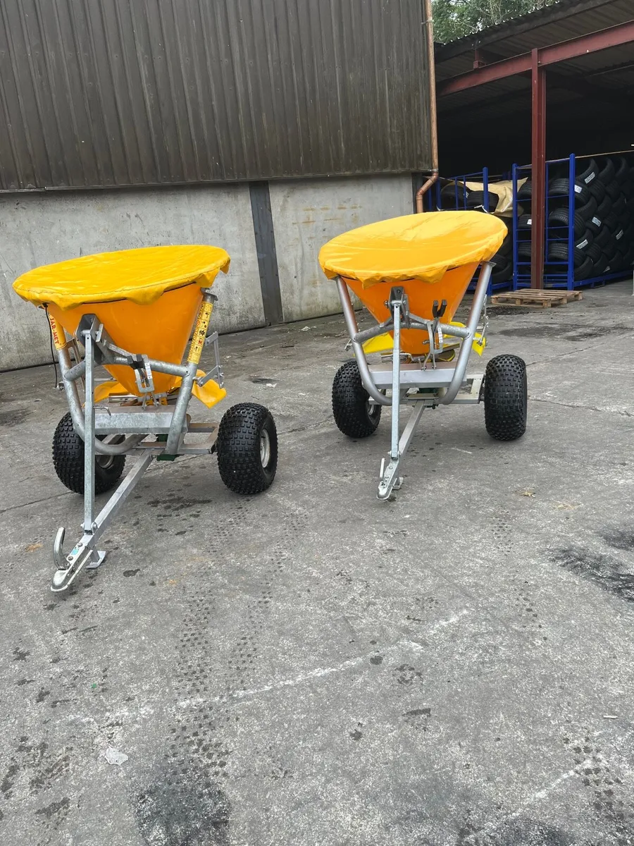 Selection of Second Hand Fertiliser Spreaders - Image 3