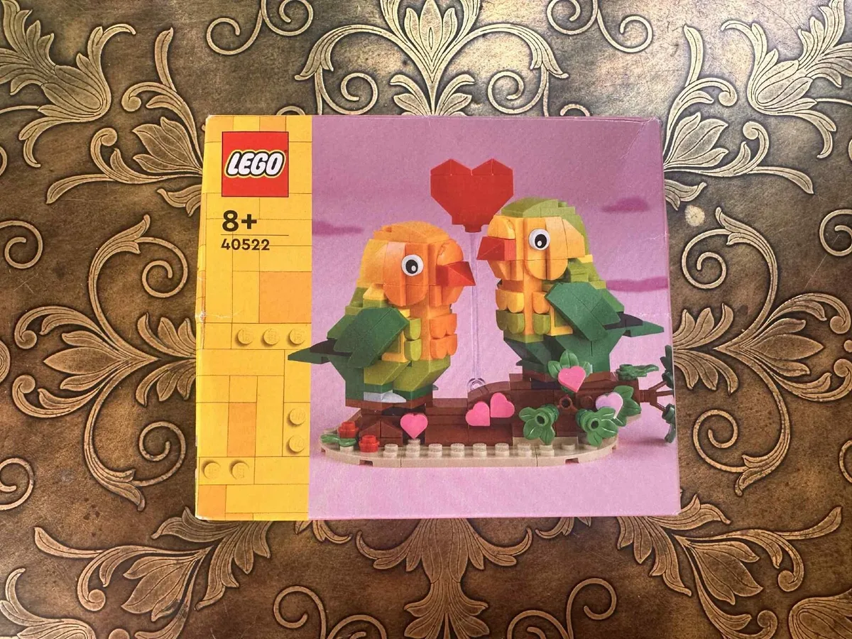 Love Birds Lego set