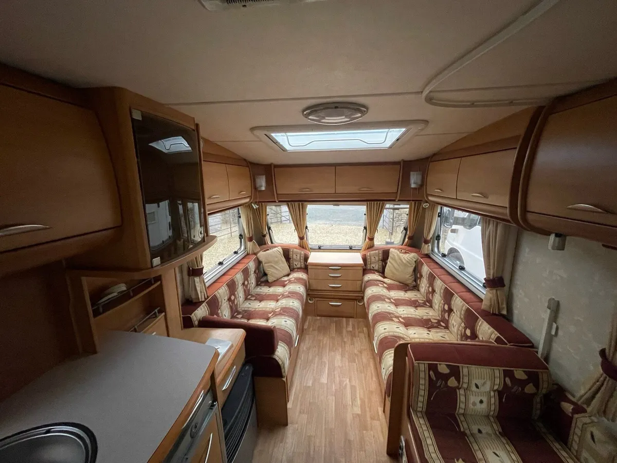 Swift Challenger 530SE - Image 4