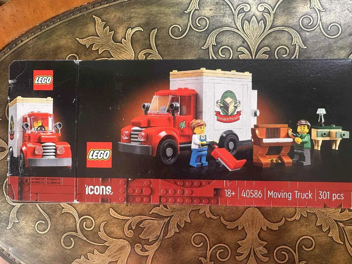 Moving truck Lego Set. - Image 1
