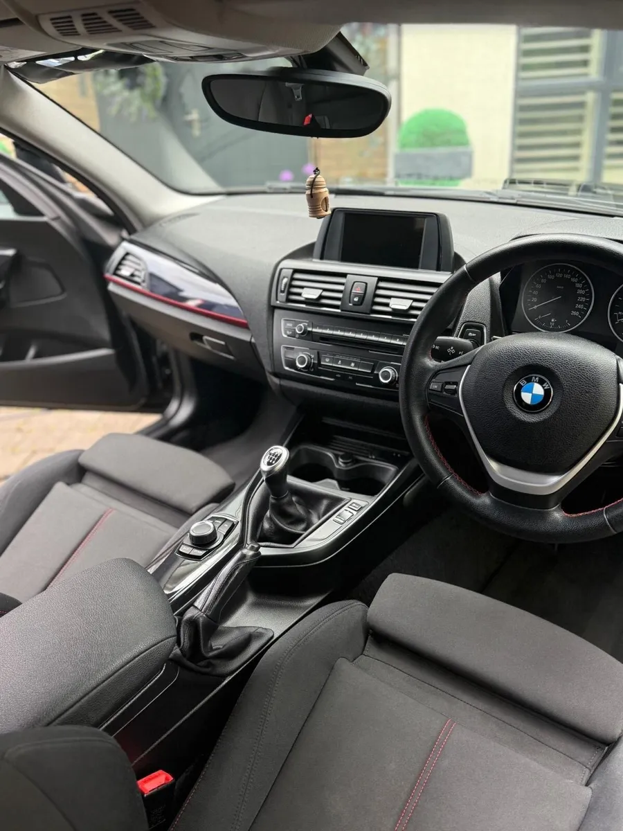 BMW 1 Series Sport - Image 2