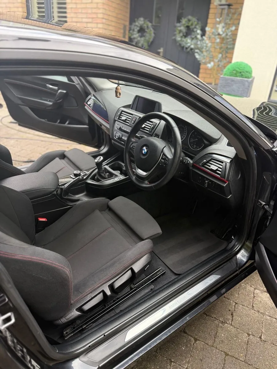 BMW 1 Series Sport - Image 4