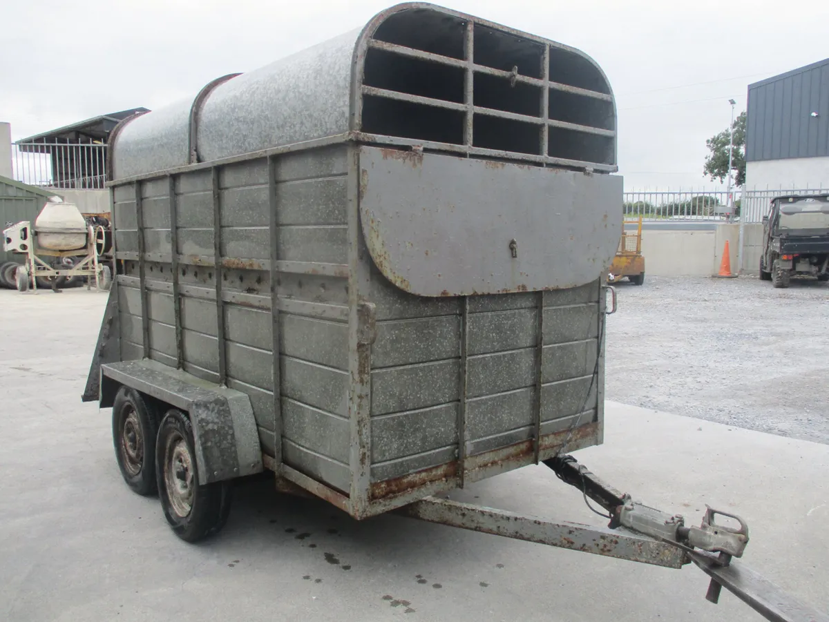 livestock trailer 8 ft 2 x 4 ft 7 - Image 2