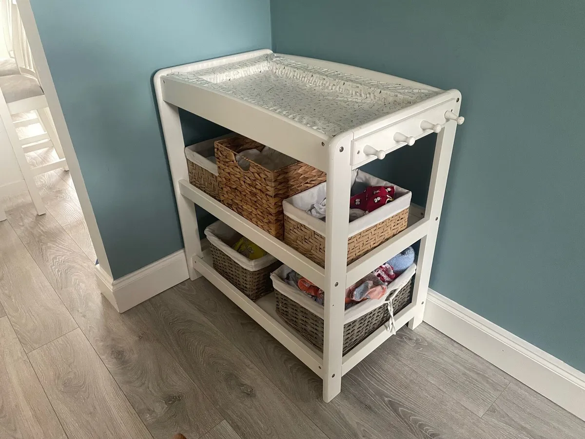 Baby Changing unit