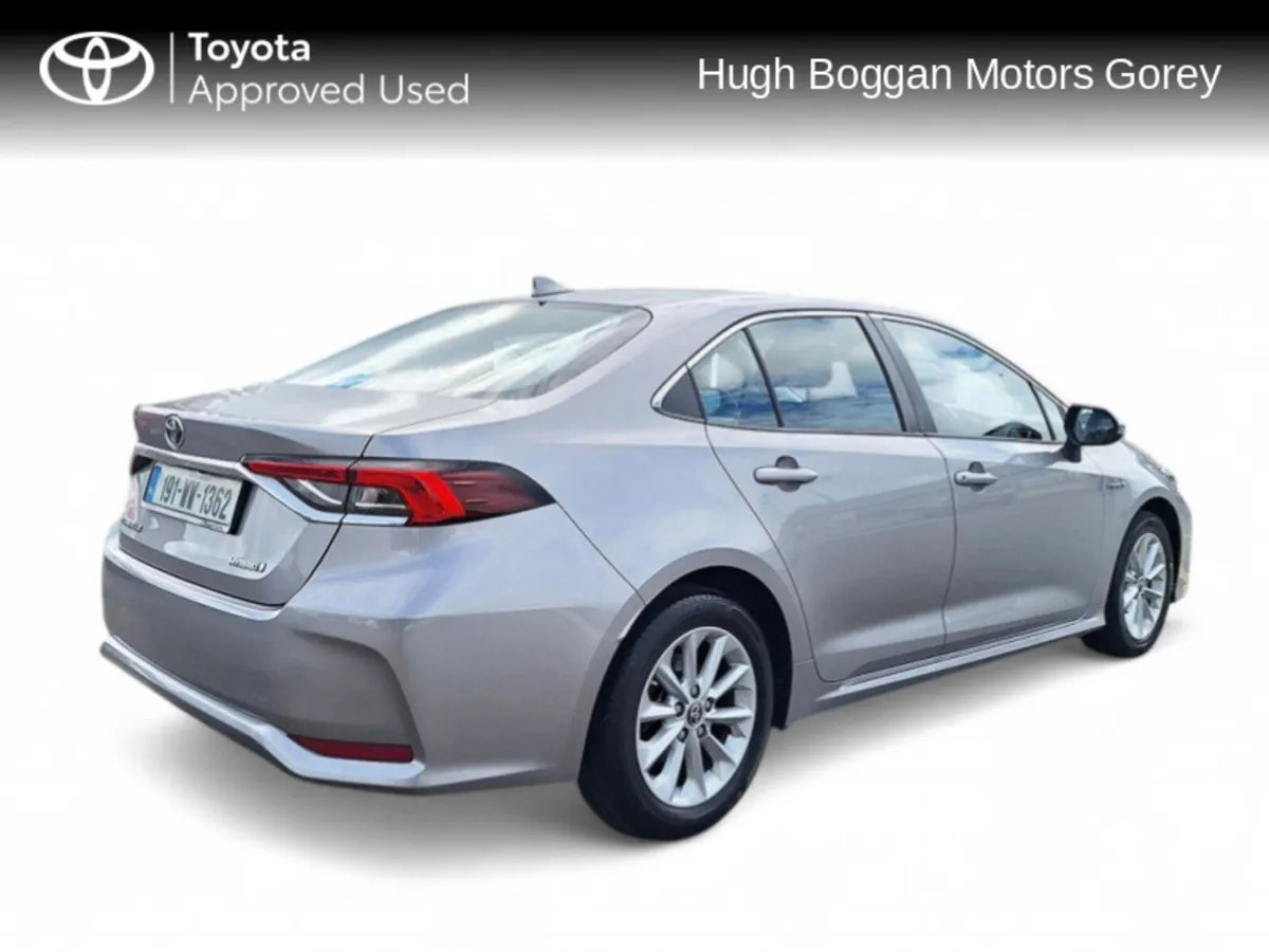 Toyota Corolla COROLLA HYBRID LUNA SAL - Image 2