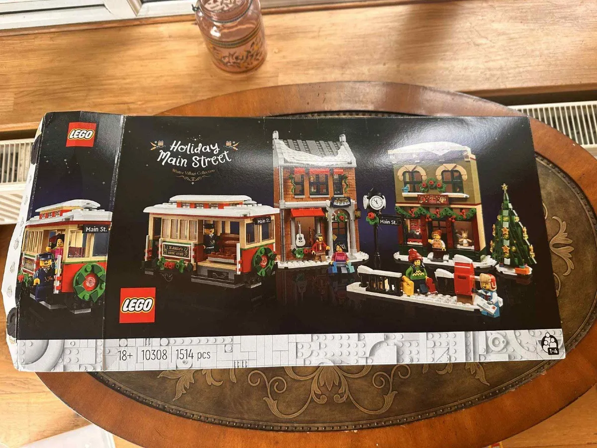 Holiday Main Street Lego Set. - Image 1