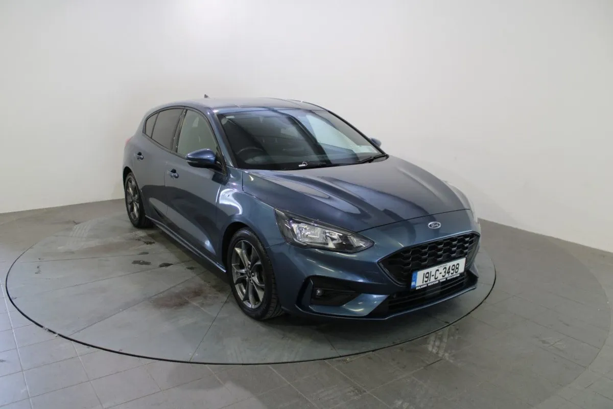 Ford Focus 1.5 Tdci 120PS St-line - Image 1