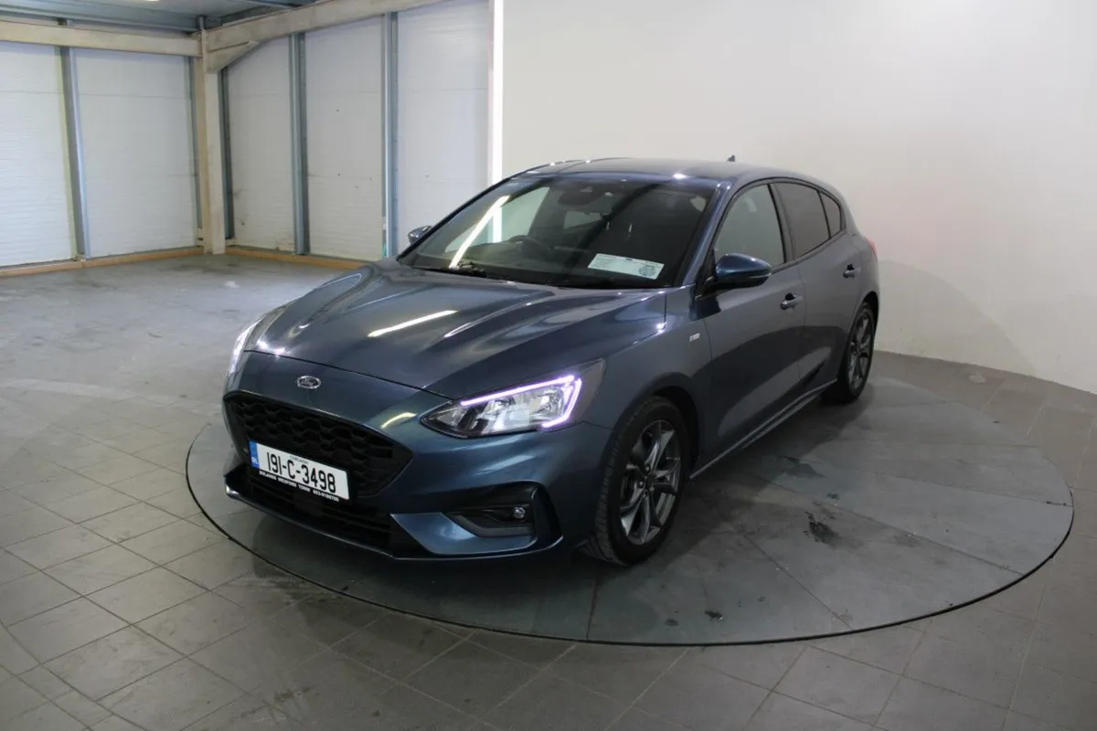 Ford Focus 1.5 Tdci 120PS St-line - Image 4