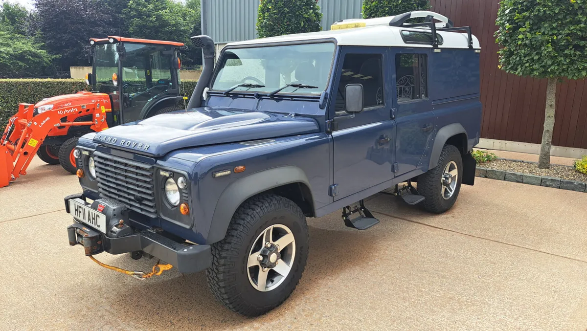 2011 Land Rover Defender 110 D/C Hard Top Auction - Image 2