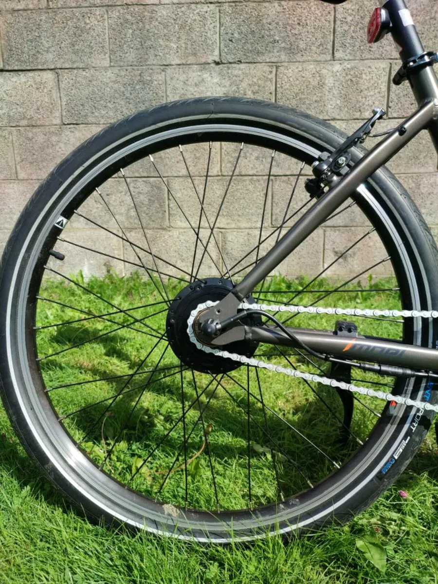 Brand new Carrera impel im 1.1 electric bike - Image 4