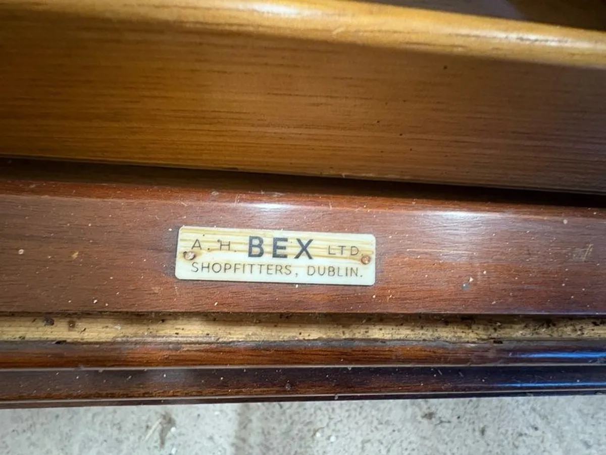Vintage Display Counter - Image 2