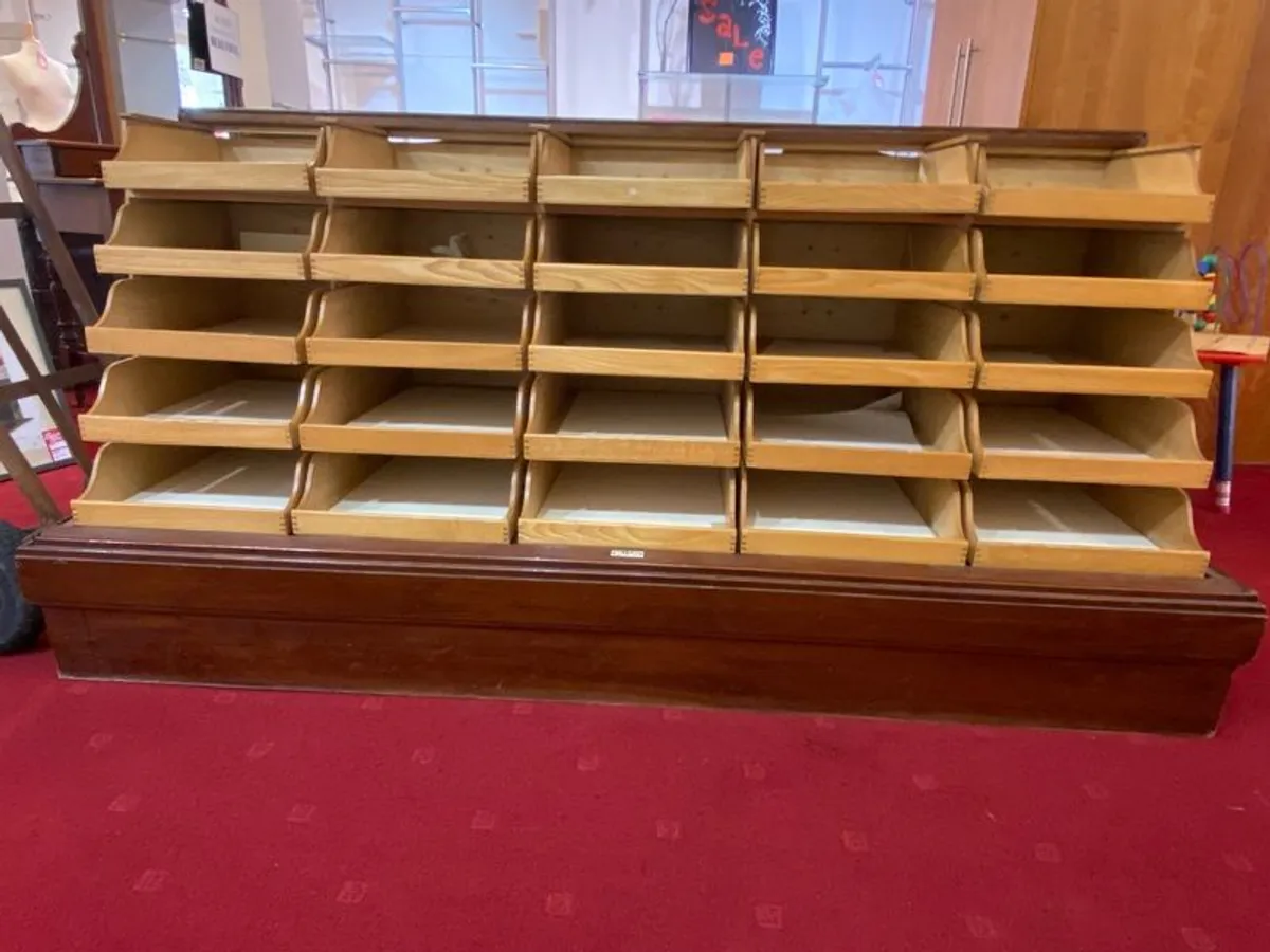 Vintage Display Counter - Image 1