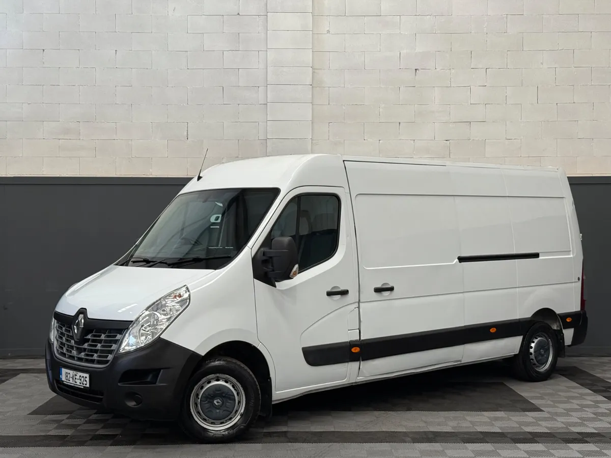 Renault Master 2018 NEW DOE A/C €11950 INC VAT - Image 2