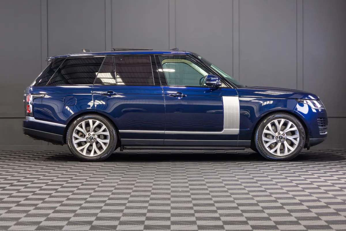 2021 Range Rover Westminister P400e - Image 2