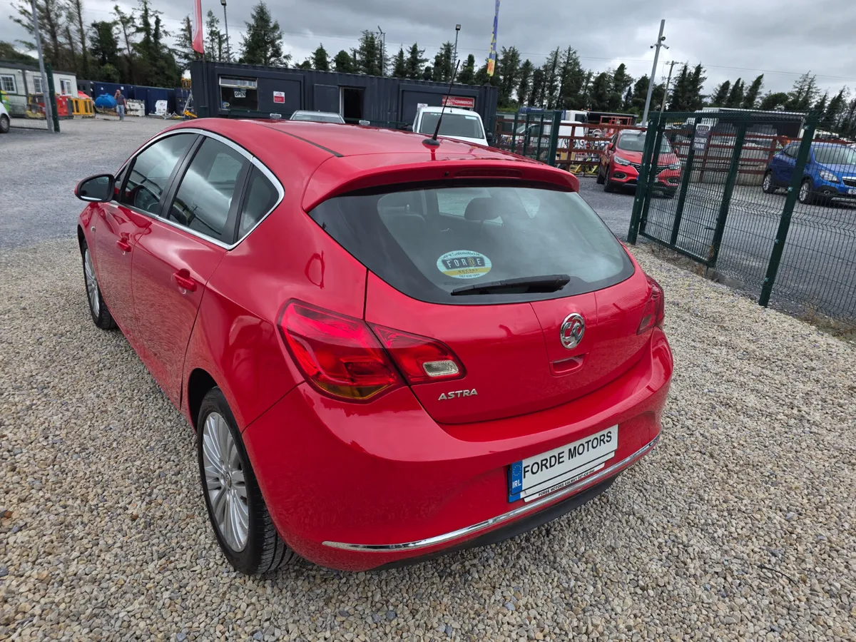 Vauxhall Astra 2015 - Image 3