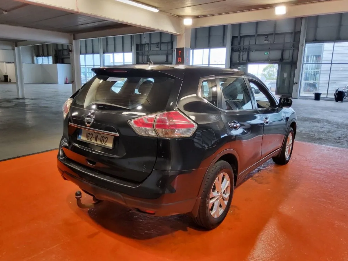 Nissan X-Trail 1.6d XE (5seater) - Image 3