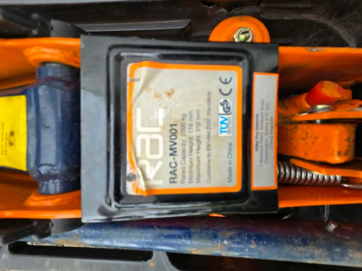 RAV trolley jack MV-001 - Image 1