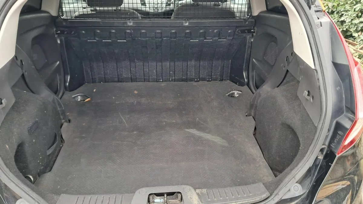 Ford Fiesta  van 2016 - Image 3
