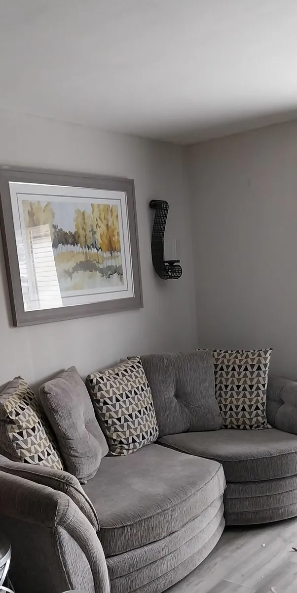 Sofa - Image 3