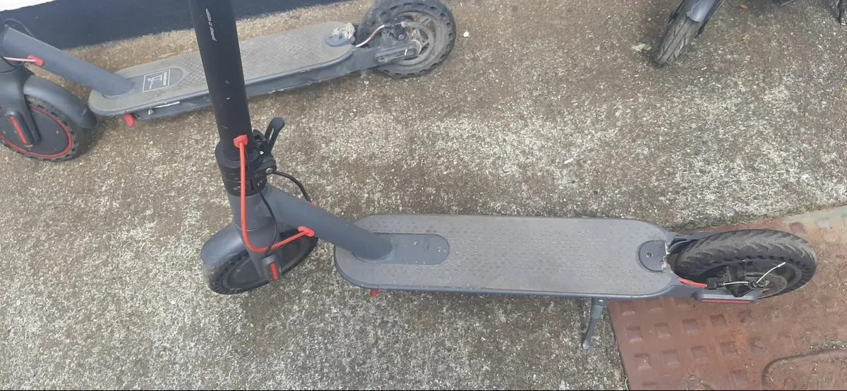 E scooters - Image 3