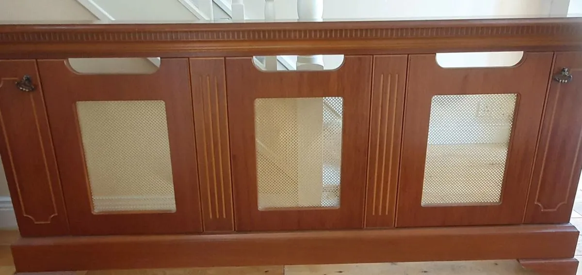 Radiator Cover - Image 3