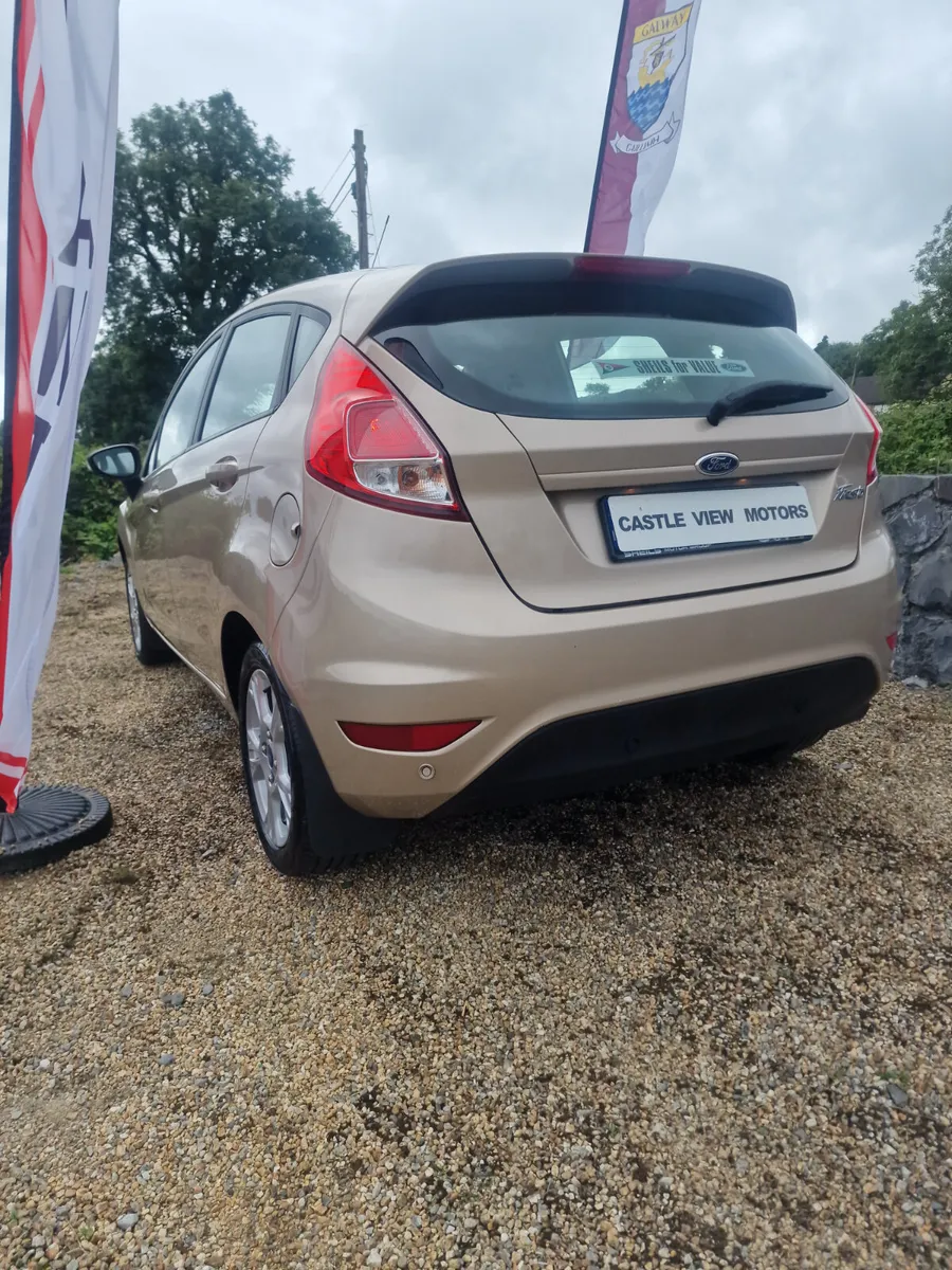 Ford Fiesta  1.2 - Image 3