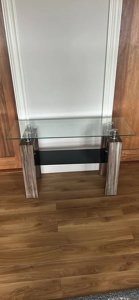 Console table - Image 1