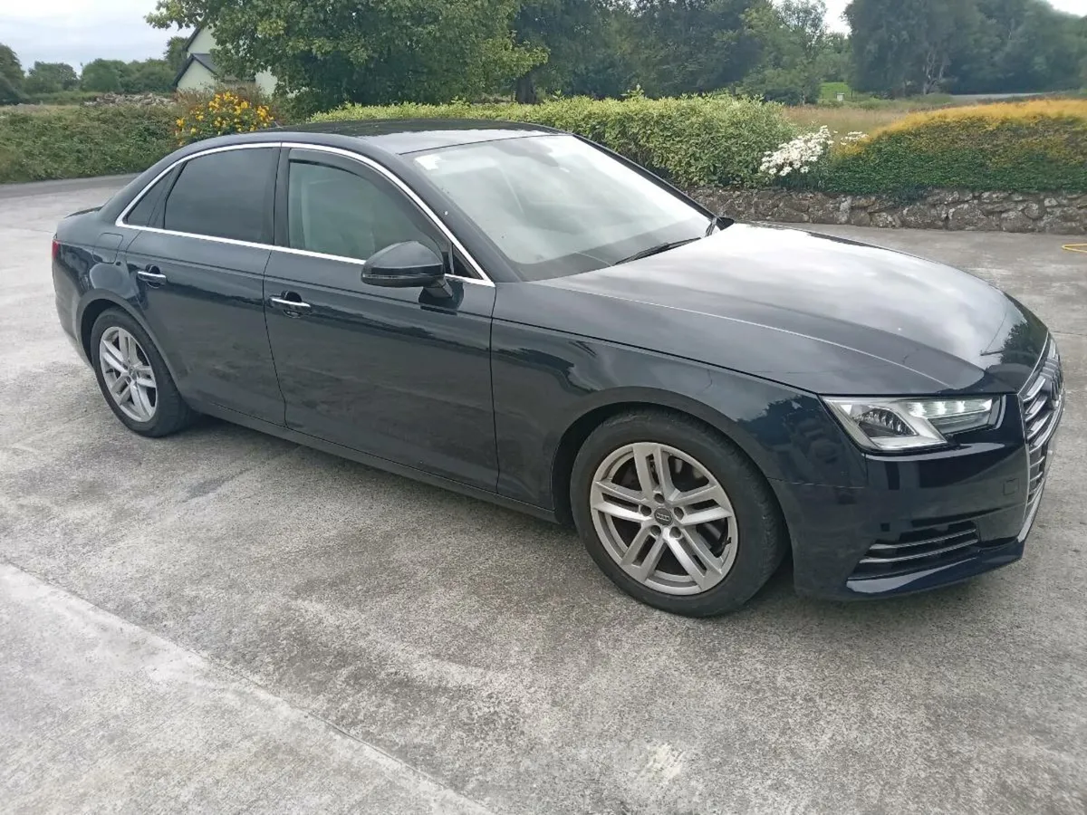 AUDI A4 AUTO - Image 4