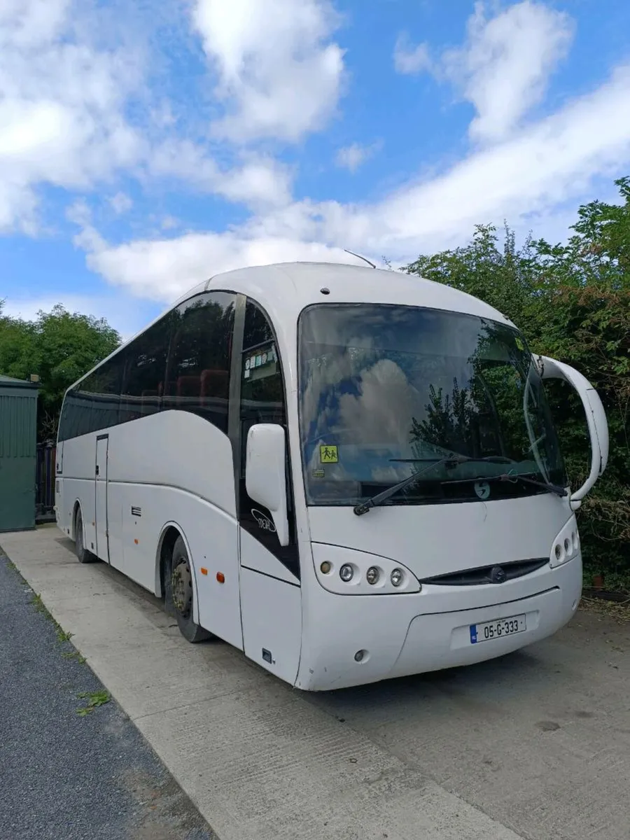 Volvo B12B Sun Sun - Image 1