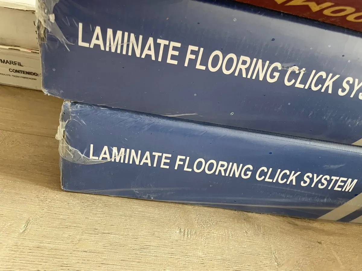 Laminate flooring - Image 2