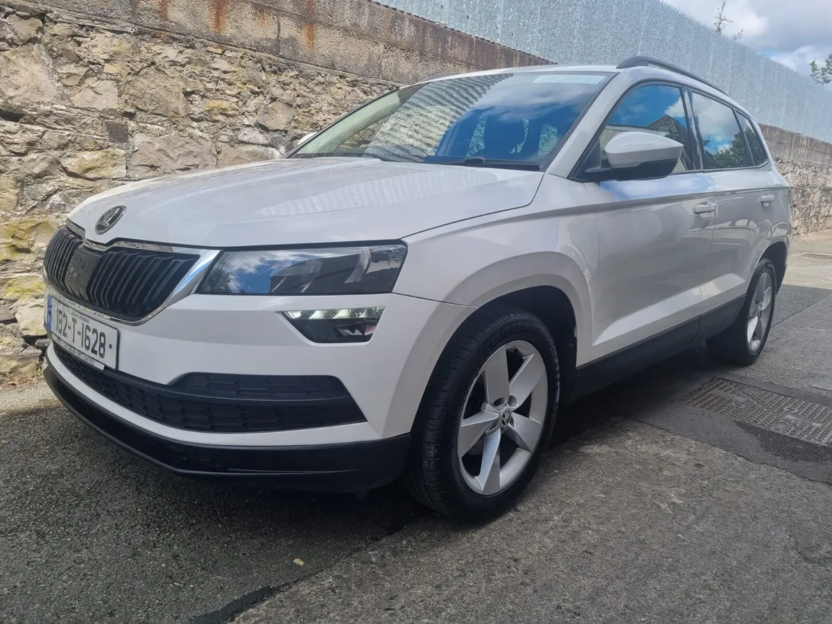 Skoda Karoq 2018 - Image 2
