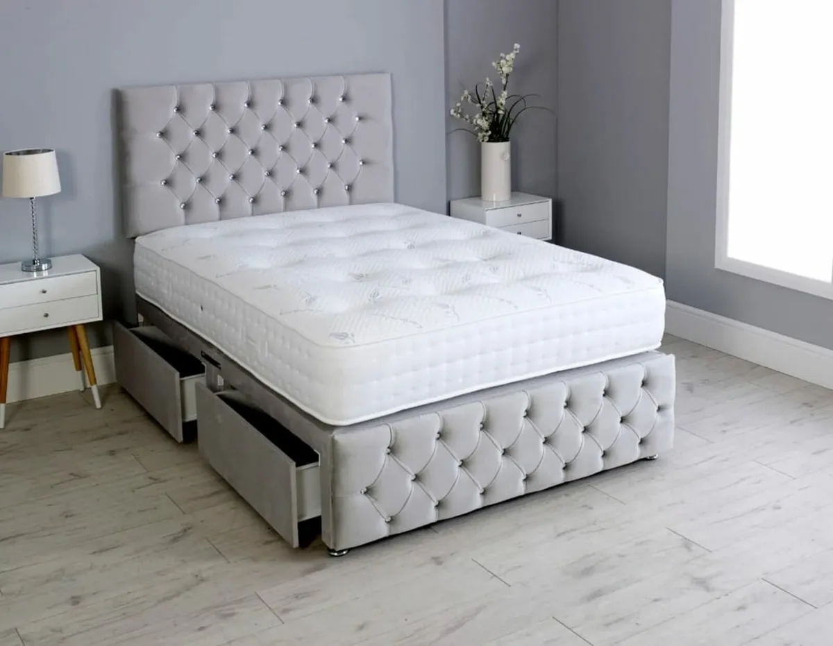 "Paris Chesterfield Divan Storage Bed" - Image 2