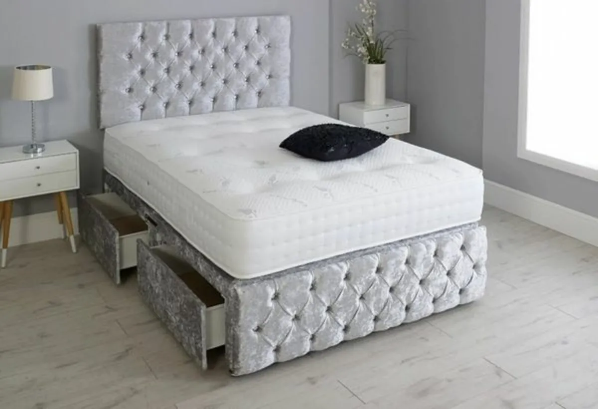 "Paris Chesterfield Divan Storage Bed" - Image 4