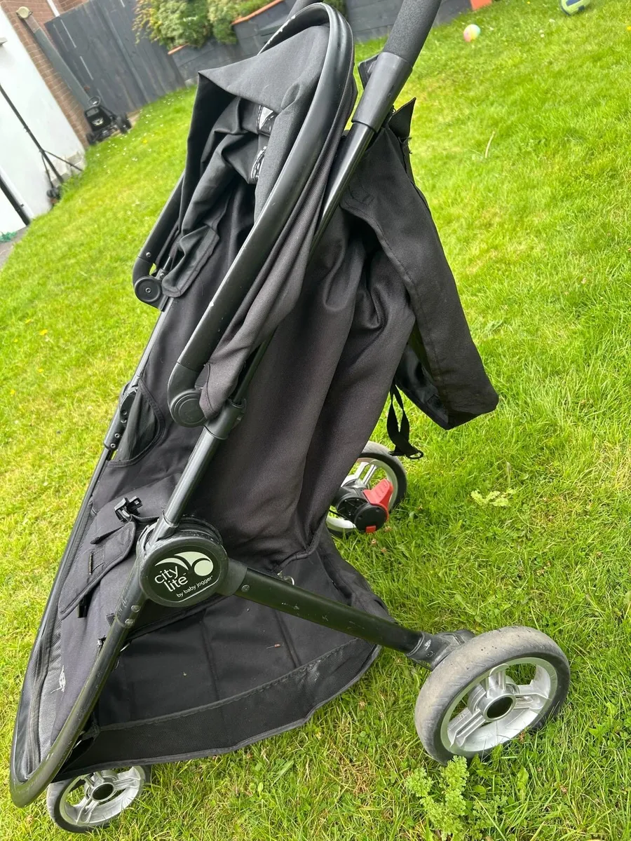 Baby pram - Image 3
