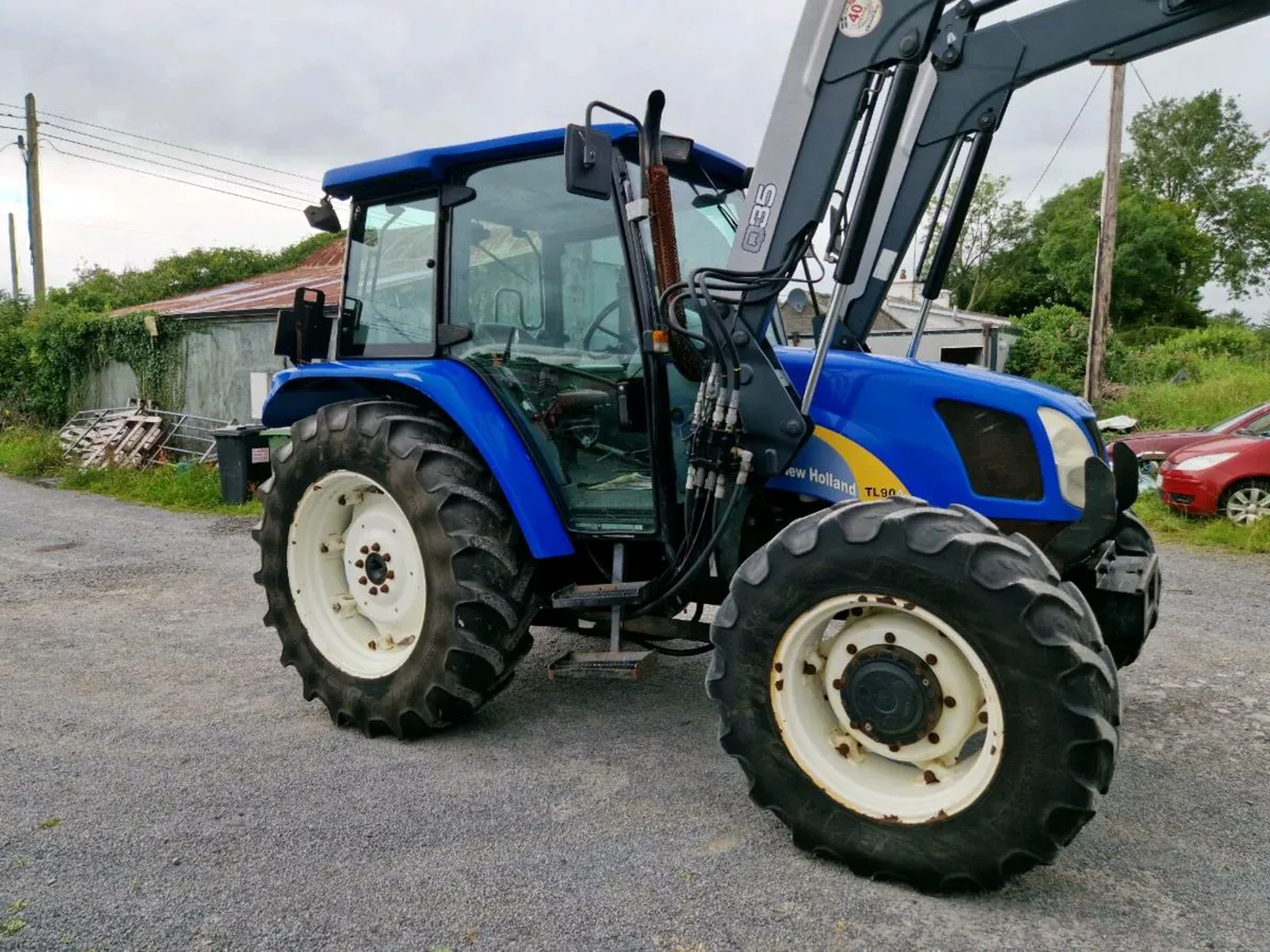 Tractor - Image 2