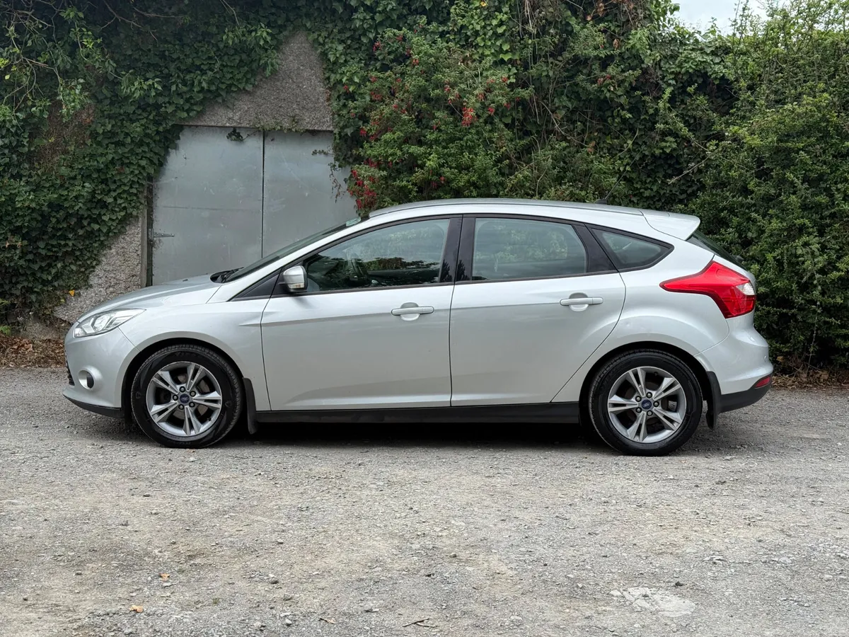 Ford Focus 142 New NCT!! - Image 4