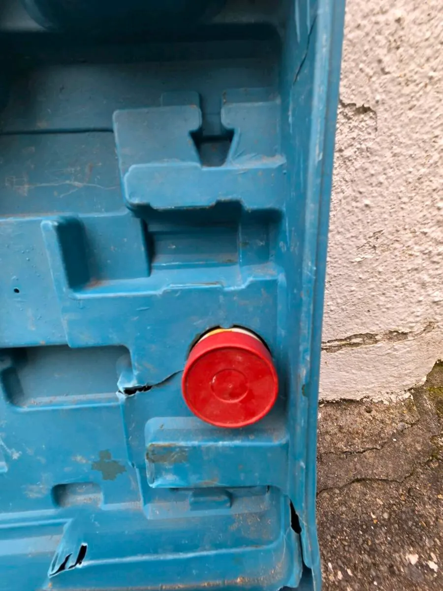 Boschmann Rotary Hammerhill (not cordless) - Image 3