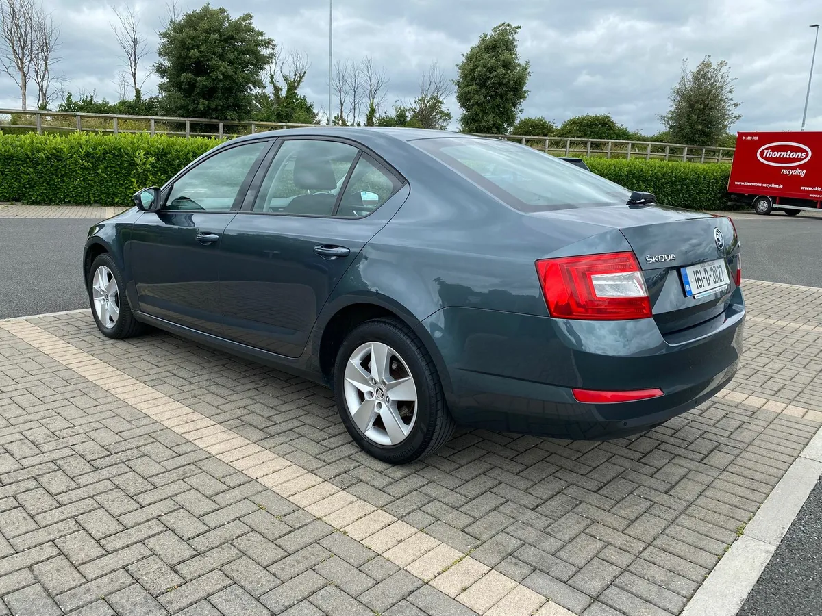2016 Skoda Octavia 1.6TDi Ambition (NCT 03/2026) - Image 3
