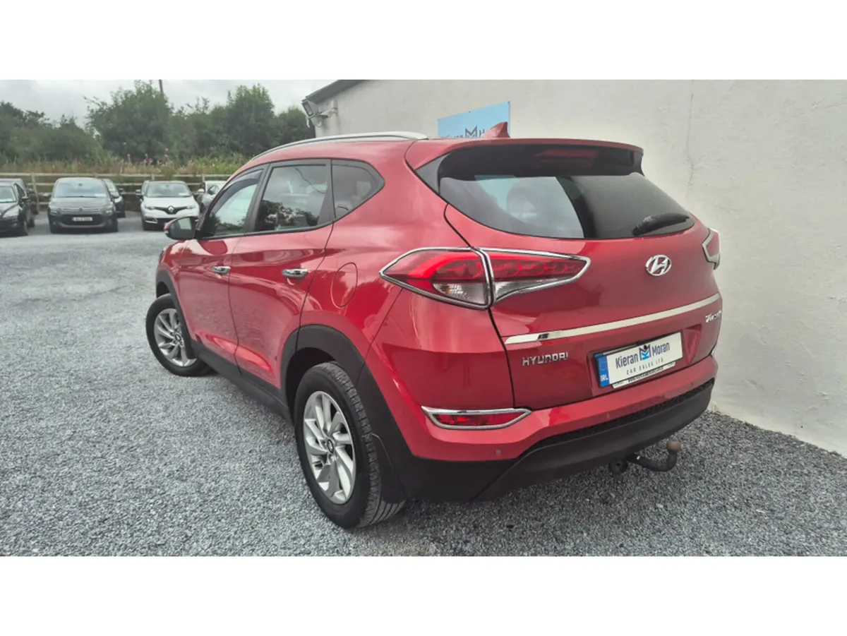 Hyundai Tucson 5DR - Image 3