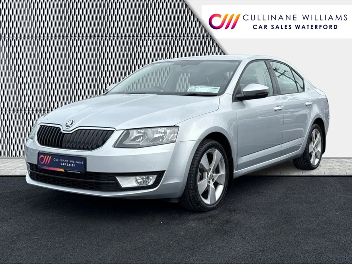 Skoda Octavia 2014 ELEGANCE 1.6 TDI AUTOMATIC HATC - Image 4