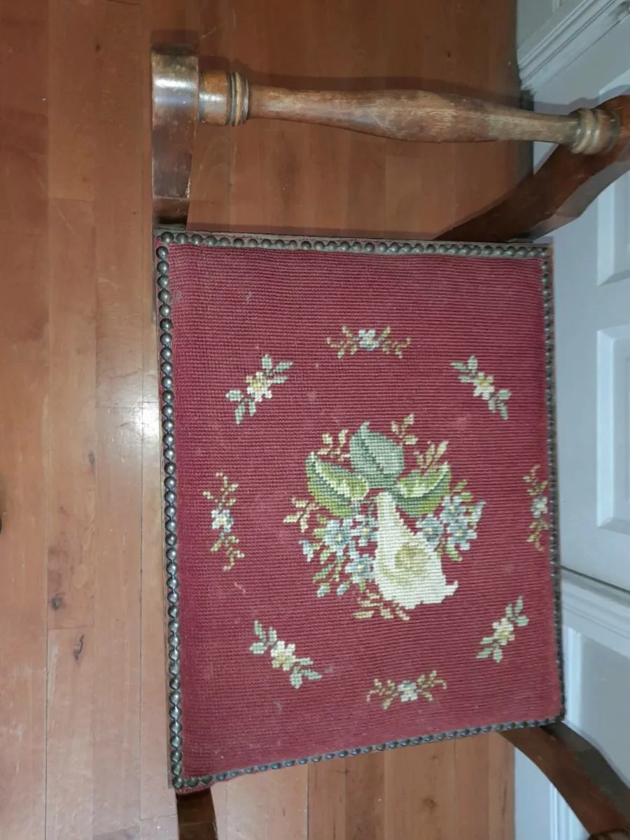 Piano stool - Image 2