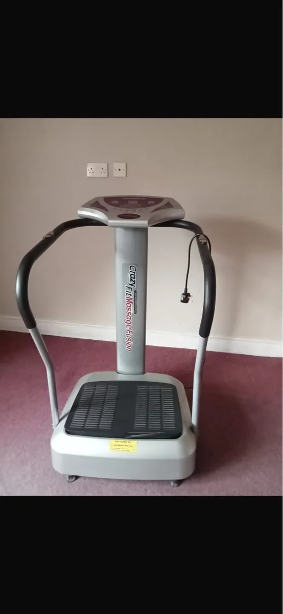 Crazy fit massage vibration plate - Image 1
