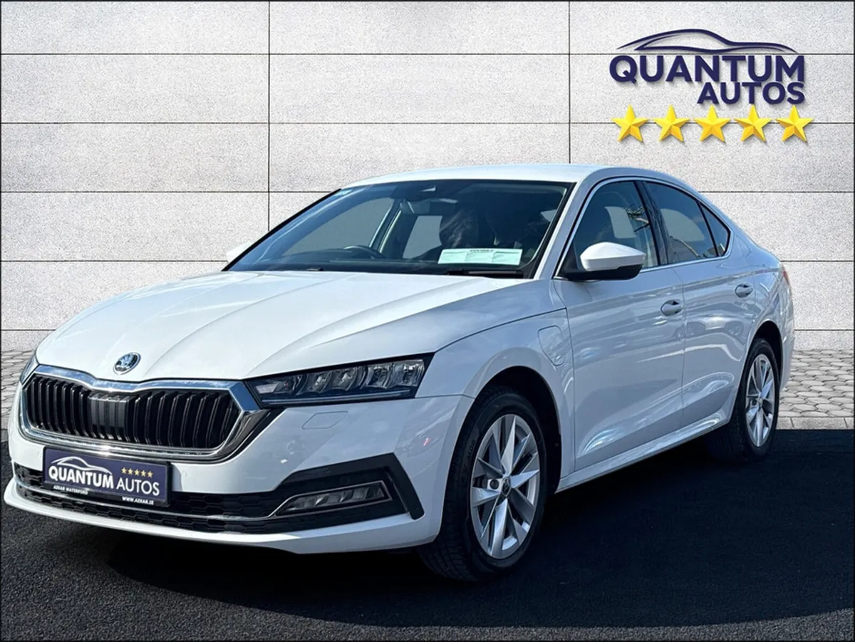 Skoda Octavia 2023 STYLE  1.4 TSI PHEV 200 BHP AUT - Image 4