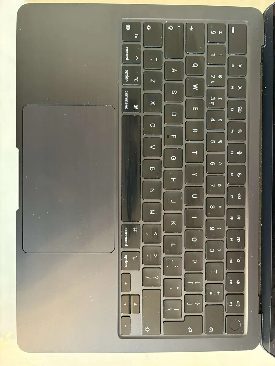 MacBook Air M2 2022, Midnight, 256GB - Image 3