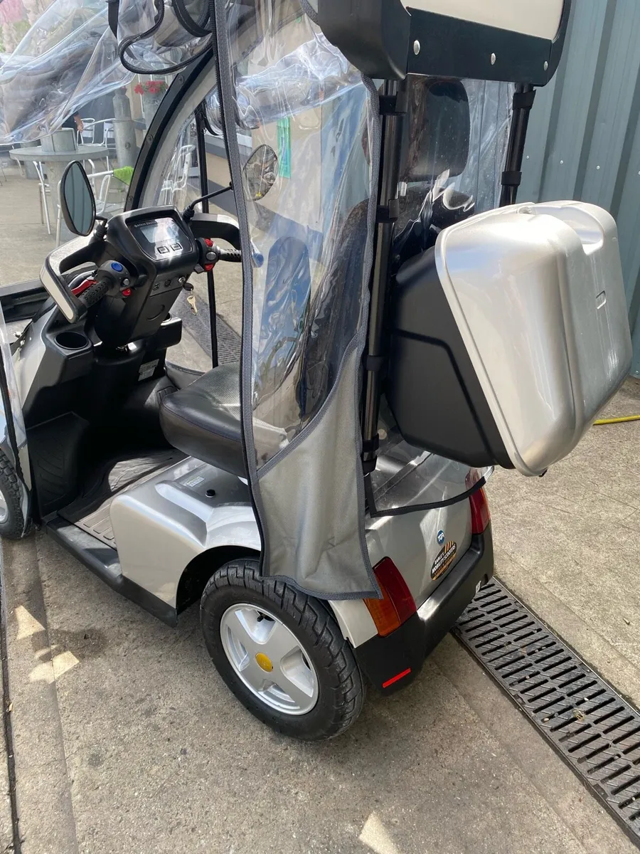 Mobility scooter - Image 4