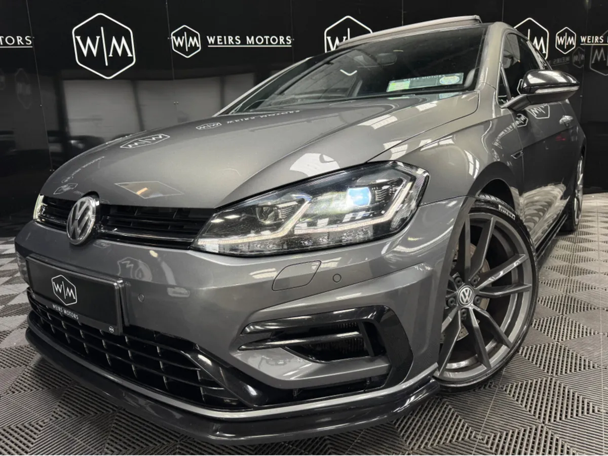 Volkswagen Golf 2.0 R 4MOTION// DYNAUDIO SOUND SYS - Image 3
