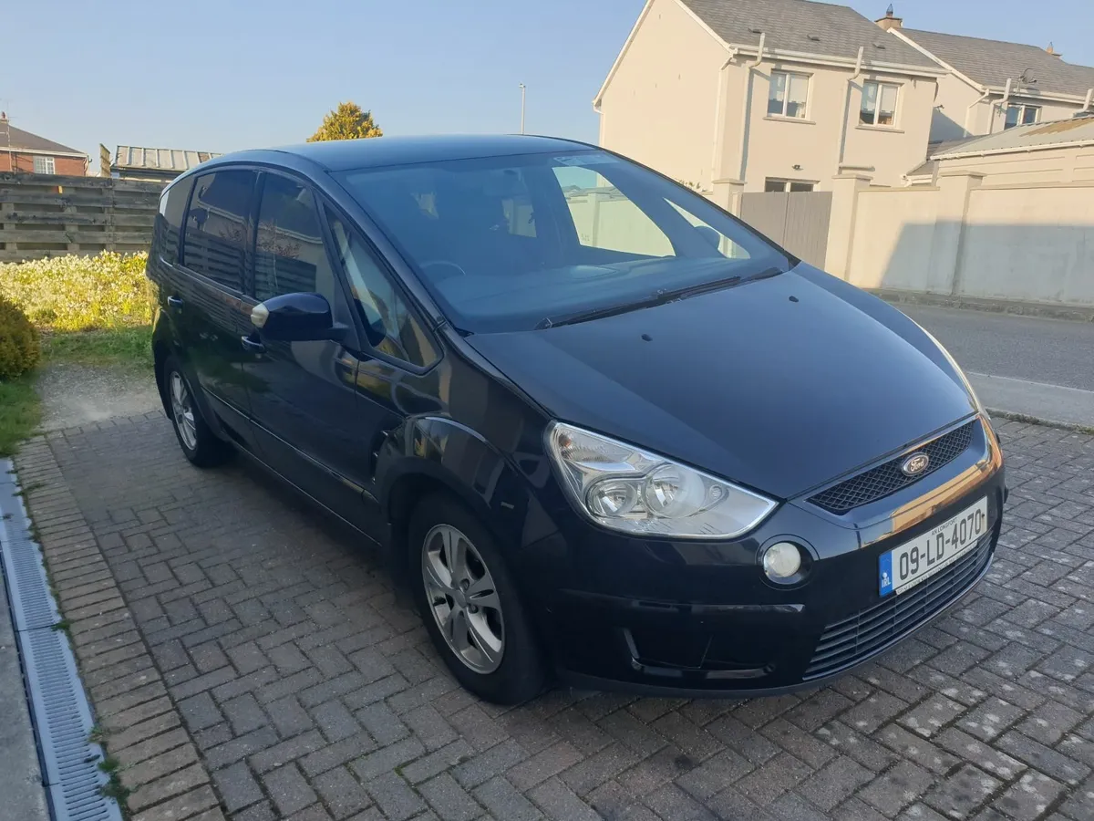 Ford S-Max 2009 - Image 4